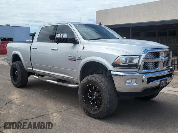 ✅ 2015 Ram 2500 Laramie • VIN: 3C6UR5FL8FG536566 • Lot: 45495048. Wystawiony na IAAI z przebiegiem 89 641 mil. Bezpłatny archiwum sprzedaży aukcyjnych z USA i szczegółowy raport historii pojazdu na DreamBid. Zdjęcie 1.