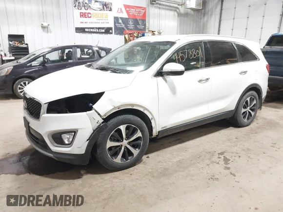 ✅ 2016 Kia Sorento EX • VIN: 5XYPHDA15GG137137 • Lot: 44578801. Listed on IAAI with 122,585 mi. Free auction sales archive from the USA and detailed vehicle history report at DreamBid. Image 2.