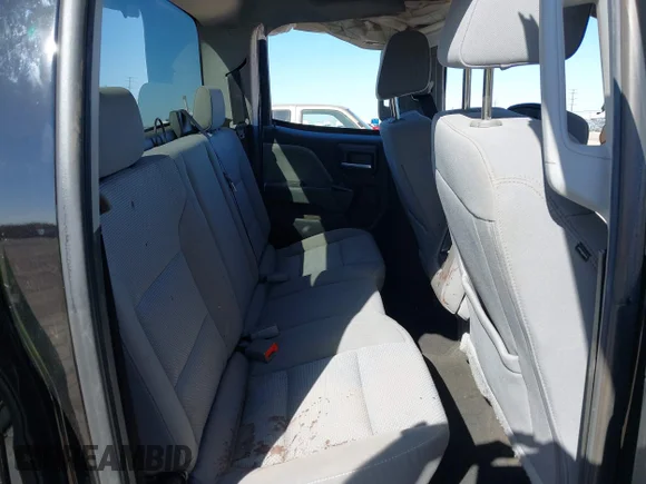 ✅ 2018 GMC Sierra 1500 • VIN: 1GTR1LEC4JZ332531 • Lot: 41879130. Wystawiony na IAAI z przebiegiem Nie podano. Bezpłatny archiwum sprzedaży aukcyjnych z USA i szczegółowy raport historii pojazdu na DreamBid. Zdjęcie 8.