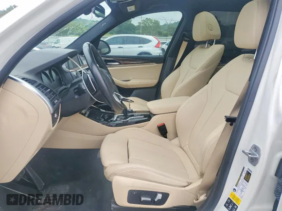 ✅ 2018 BMW X3 xDrive30i • VIN: 5UXTR9C50JLD62250 • Lot: 56461136. Wystawiony na Copart z przebiegiem 132 365 mil. Bezpłatny archiwum sprzedaży aukcyjnych z USA i szczegółowy raport historii pojazdu na DreamBid. Zdjęcie 7.