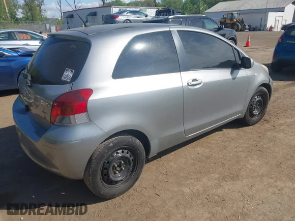 ✅ 2009 Toyota Yaris • VIN: JTDJT903395260516 • Lot: 44903772. Wystawiony na IAAI z przebiegiem 196 238 mil. Bezpłatny archiwum sprzedaży aukcyjnych z USA i szczegółowy raport historii pojazdu na DreamBid. Zdjęcie 4.