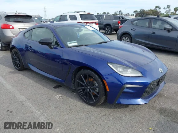 ✅ 2023 Toyota 86 Premium • VIN: JF1ZNBF11P8752599 • Лот: 44906015. Опубліковано раніше на IAAI з пробігом 26 847 миль. Безкоштовний доступ до архіву аукціонних продажів зі США та докладний звіт про історію автомобіля на DreamBid. Зображення 1.