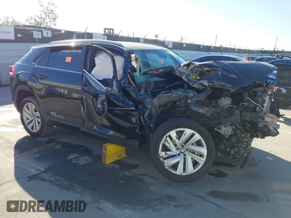 ✅ 2021 Volkswagen Atlas SE • VIN: 1V2JE2CA5MC211297 • Lot: 44596661. Listed on IAAI with 42,554 mi. Free auction sales archive from the USA and detailed vehicle history report at DreamBid. Image 1.