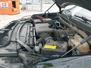 ✅ 2023 Chevrolet Tahoe High Country • VIN: 1GNSKTKL6PR405854 • Lot: 41131624. Wystawiony na IAAI z przebiegiem 47 891 mil. Bezpłatny archiwum sprzedaży aukcyjnych z USA i szczegółowy raport historii pojazdu na DreamBid. Zdjęcie 15.