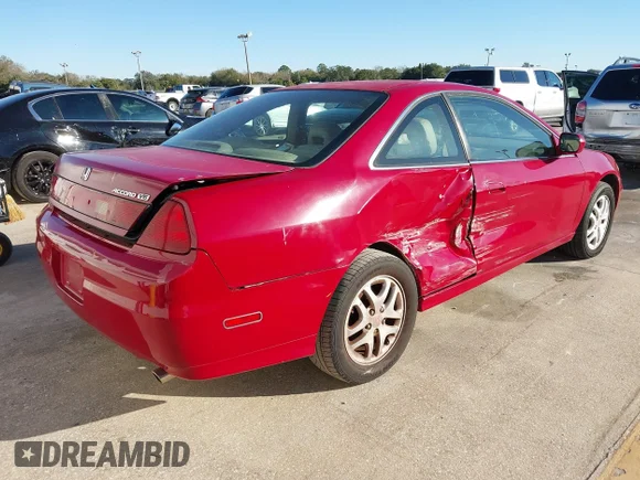 ✅ 2001 Honda Accord EX • VIN: 1HGCG22561A009960 • Lot: 44193903. Wystawiony na IAAI z przebiegiem 226 376 mil. Bezpłatny archiwum sprzedaży aukcyjnych z USA i szczegółowy raport historii pojazdu na DreamBid. Zdjęcie 4.