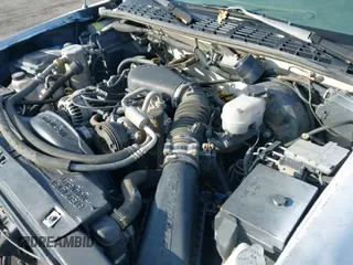 ✅ 2000 Chevrolet S-10 LS • VIN: 1GCCS19W5Y8313840 • Лот: 41592172. Опубликован ранее на IAAI с пробегом 245 967 миль. Бесплатный доступ к архиву аукционных продаж из США и подробный отчёт об истории автомобиля на DreamBid. Изображение 15.