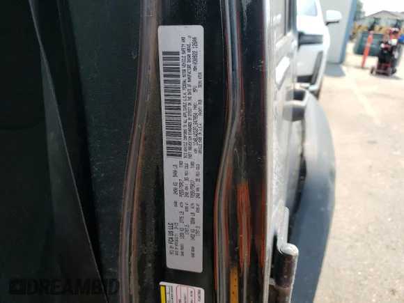✅ 2015 Jeep Wrangler Unlimited Sport • VIN: 1C4BJWDG2FL647054 • Lot: 64173264. Wystawiony na Copart z przebiegiem 89 150 mil. Bezpłatny archiwum sprzedaży aukcyjnych z USA i szczegółowy raport historii pojazdu na DreamBid. Zdjęcie 12.