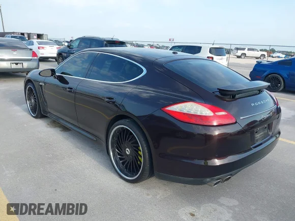 ✅ 2010 Porsche Panamera S • VIN: WP0AB2A75AL064363 • Лот: 42512046. Опубліковано раніше на IAAI з пробігом 123 514 миль. Безкоштовний доступ до архіву аукціонних продажів зі США та докладний звіт про історію автомобіля на DreamBid. Зображення 3.