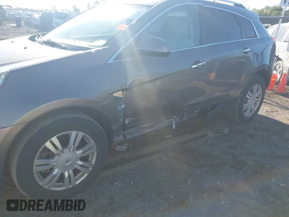 ✅ 2012 Cadillac SRX Luxury Collection • VIN: 3GYFNAE38CS502783 • Lot: 43405645. Wystawiony na IAAI z przebiegiem 135 494 mil. Bezpłatny archiwum sprzedaży aukcyjnych z USA i szczegółowy raport historii pojazdu na DreamBid. Zdjęcie 6.