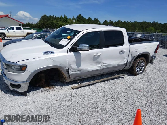 ✅ 2021 Ram 1500 Laramie • VIN: 1C6SRFJT6MN811408 • Лот: 45142996. Опубликован ранее на IAAI с пробегом 174 638 миль. Бесплатный доступ к архиву аукционных продаж из США и подробный отчёт об истории автомобиля на DreamBid. Изображение 6.