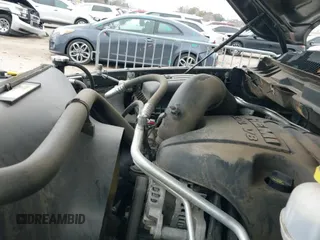 ✅ 2019 Ram 1500 SLT • VIN: 1C6RR6TT1KS683590 • Лот: 41431565. Опубликован ранее на IAAI с пробегом 82 350 миль. Бесплатный доступ к архиву аукционных продаж из США и подробный отчёт об истории автомобиля на DreamBid. Изображение 19.