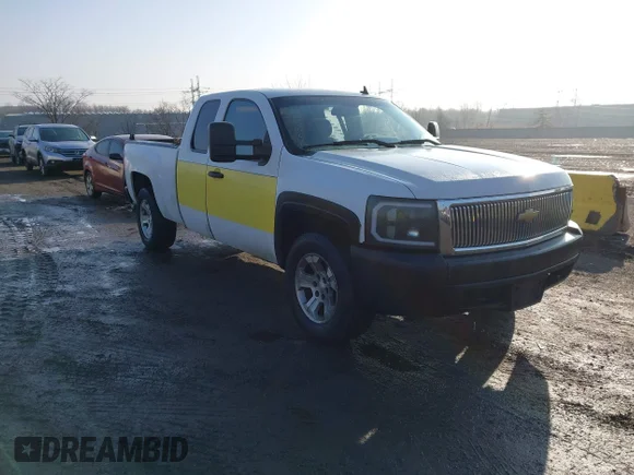 ✅ 2007 Chevrolet Silverado 1500 1LT • VIN: 2GCEK19C071650738 • Lot: 44103668. Listed on IAAI with 197,253 mi. Free auction sales archive from the USA and detailed vehicle history report at DreamBid. Image 1.
