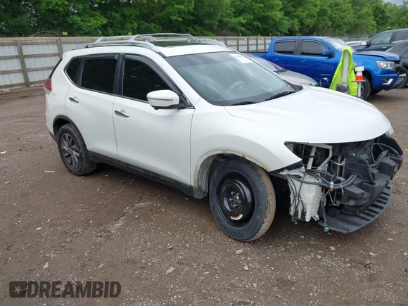 ✅ 2015 Nissan Rogue S • VIN: 5N1AT2MT8FC812287 • Lot: 45033564. Listed on IAAI with 157,785 mi. Free auction sales archive from the USA and detailed vehicle history report at DreamBid. Image 1.