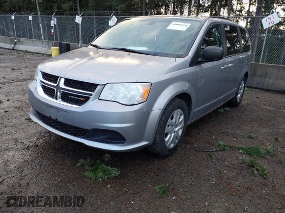 ✅ 2018 Dodge Grand Caravan SE • VIN: 2C4RDGBG0JR297003 • Lot: 44004594. Wystawiony na IAAI z przebiegiem 33 471 mil. Bezpłatny archiwum sprzedaży aukcyjnych z USA i szczegółowy raport historii pojazdu na DreamBid. Zdjęcie 2.