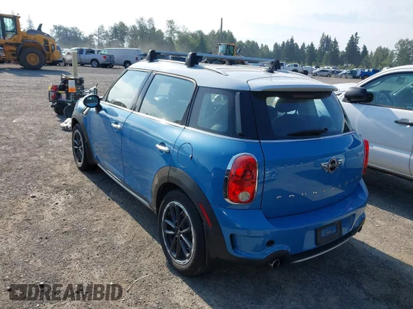 ✅ 2016 MINI Countryman S • VIN: WMWZC5C59GWU04082 • Lot: 42575418. Wystawiony na IAAI z przebiegiem 60 308 mil. Bezpłatny archiwum sprzedaży aukcyjnych z USA i szczegółowy raport historii pojazdu na DreamBid. Zdjęcie 3.