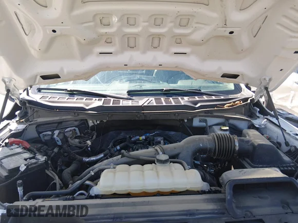 ✅ 2025 Ford F-150 XL • VIN: 1FTMF1KP0SKD44662 • Lot: 44931218. Wystawiony na IAAI z przebiegiem 29 614 mil. Bezpłatny archiwum sprzedaży aukcyjnych z USA i szczegółowy raport historii pojazdu na DreamBid. Zdjęcie 10.