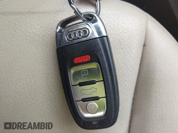 ✅ 2014 Audi Q5 Premium Plus • VIN: WA1CMAFP2EA105310 • Lot: 45395429. Listed on IAAI with 187,756 mi. Free auction sales archive from the USA and detailed vehicle history report at DreamBid. Image 11.