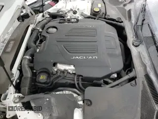 ✅ 2017 Jaguar F-Type R • VIN: SAJWJ6DL1HMK41490 • Лот: 81718725. Опубликован ранее на Copart с пробегом 45 671 миль. Бесплатный доступ к архиву аукционных продаж из США и подробный отчёт об истории автомобиля на DreamBid. Изображение 15.