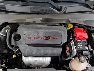 ✅ 2020 Jeep Compass Latitude • VIN: 3C4NJDBB8LT150079 • Lot: 94454405. Listed on Copart with 113,284 mi. Free auction sales archive from the USA and detailed vehicle history report at DreamBid. Image 15.