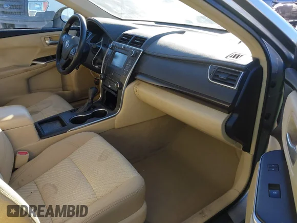 ✅ 2017 Toyota Camry SE • VIN: 4T1BF1FK8HU446774 • Lot: 43776837. Wystawiony na IAAI z przebiegiem 33 900 mil. Bezpłatny archiwum sprzedaży aukcyjnych z USA i szczegółowy raport historii pojazdu na DreamBid. Zdjęcie 5.
