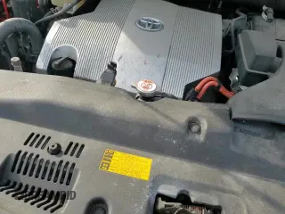 ✅ 2018 Toyota Highlander Hybrid Limited • VIN: 5TDDGRFH9JS042745 • Lot: 87190445. Listed on Copart with 40,434 mi. Free auction sales archive from the USA and detailed vehicle history report at DreamBid. Image 13.