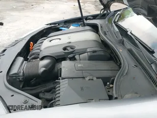 ✅ 2008 Volkswagen Jetta SE • VIN: 3VWRM71K78M175324 • Лот: 43016072. Опубликован ранее на IAAI с пробегом 124 589 миль. Бесплатный доступ к архиву аукционных продаж из США и подробный отчёт об истории автомобиля на DreamBid. Изображение 20.