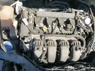 ✅ 2018 Ford Focus Titanium • VIN: 1FADP3N25JL249831 • Лот: 84253635. Опубликован ранее на Copart с пробегом 69 705 миль. Бесплатный доступ к архиву аукционных продаж из США и подробный отчёт об истории автомобиля на DreamBid. Изображение 16.