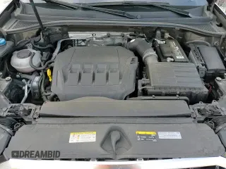 ✅ 2021 Audi Q3 S line Premium Plus • VIN: WA1EECF37M1052374 • Лот: 93418685. Опубликован ранее на Copart с пробегом 56 862 миль. Бесплатный доступ к архиву аукционных продаж из США и подробный отчёт об истории автомобиля на DreamBid. Изображение 14.