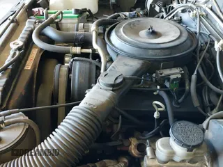 ✅ 1991 Isuzu Trooper • VIN: JACCH58R8M7902476 • Lot: 41893980. Listed on IAAI with 169,269 mi. Free auction sales archive from the USA and detailed vehicle history report at DreamBid. Image 19.