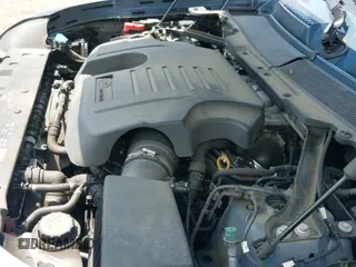 ✅ 2022 Land Rover Defender SE • VIN: SALEPERU3N2094030 • Lot: 42567876. Wystawiony na IAAI z przebiegiem 69 179 mil. Bezpłatny archiwum sprzedaży aukcyjnych z USA i szczegółowy raport historii pojazdu na DreamBid. Zdjęcie 19.