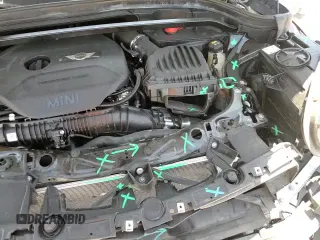 ✅ 2019 MINI Countryman Cooper S • VIN: WMZYT3C5XK3E96495 • Lot: 66739275. Listed on Copart with 62,002 mi. Free auction sales archive from the USA and detailed vehicle history report at DreamBid. Image 14.