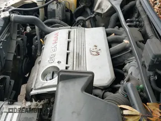 ✅ 2005 Toyota Highlander • VIN: JTEDP21A250083952 • Lot: 43352111. Wystawiony na IAAI z przebiegiem 239 980 mil. Bezpłatny archiwum sprzedaży aukcyjnych z USA i szczegółowy raport historii pojazdu na DreamBid. Zdjęcie 12.