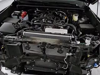 ✅ 2025 Toyota 4Runner SR5 • VIN: JTEVA5AR7S5004433 • Lot: 94554445. Listed on Copart with 5,718 mi. Free auction sales archive from the USA and detailed vehicle history report at DreamBid. Image 16.