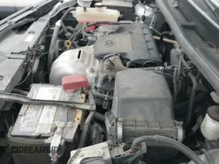 ✅ 2018 Toyota RAV4 LE • VIN: 2T3ZFREV8JW515775 • Lot: 43433663. Listed on IAAI with 124,038 mi. Free auction sales archive from the USA and detailed vehicle history report at DreamBid. Image 18.