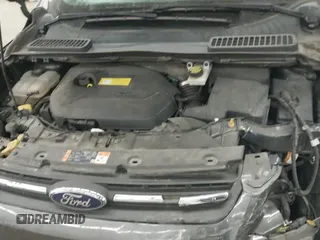 ✅ 2016 Ford Escape SE • VIN: 1FMCU9GX8GUA11402 • Lot: 43423382. Wystawiony na IAAI z przebiegiem 138 427 mil. Bezpłatny archiwum sprzedaży aukcyjnych z USA i szczegółowy raport historii pojazdu na DreamBid. Zdjęcie 20.