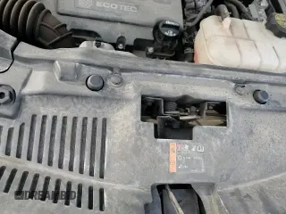 ✅ 2018 Buick Encore Preferred • VIN: KL4CJASB6JB718800 • Lot: 87107375. Wystawiony na Copart z przebiegiem 45 756 mil. Bezpłatny archiwum sprzedaży aukcyjnych z USA i szczegółowy raport historii pojazdu na DreamBid. Zdjęcie 13.