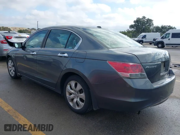 ✅ 2008 Honda Accord EX-L • VIN: 1HGCP36868A048133 • Lot: 43915404. Wystawiony na IAAI z przebiegiem 150 220 mil. Bezpłatny archiwum sprzedaży aukcyjnych z USA i szczegółowy raport historii pojazdu na DreamBid. Zdjęcie 3.