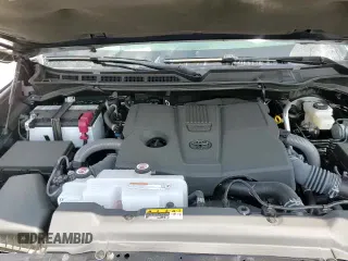 ✅ 2025 Toyota Tundra Limited • VIN: 5TFJA5DB5SX331094 • Lot: 81242595. Listed on Copart with 2,866 mi. Free auction sales archive from the USA and detailed vehicle history report at DreamBid. Image 16.