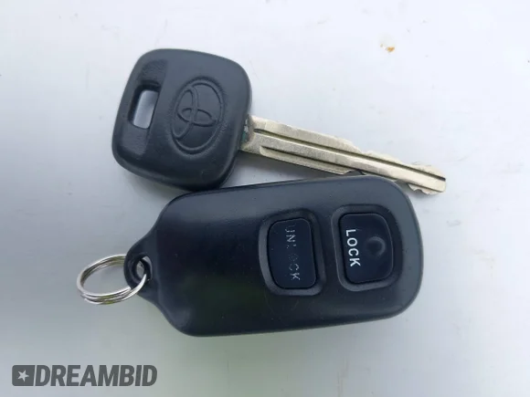 ✅ 2005 Toyota Highlander • VIN: JTEGP21A750068652 • Лот: 44620296. Опубликован ранее на IAAI с пробегом 151 938 миль. Бесплатный доступ к архиву аукционных продаж из США и подробный отчёт об истории автомобиля на DreamBid. Изображение 11.