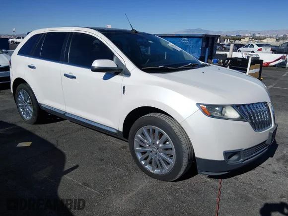 ✅ 2011 Lincoln MKX • VIN: 2LMDJ6JK1BBJ34485 • Lot: 45090734. Wystawiony na IAAI z przebiegiem 131 255 mil. Bezpłatny archiwum sprzedaży aukcyjnych z USA i szczegółowy raport historii pojazdu na DreamBid. Zdjęcie 1.