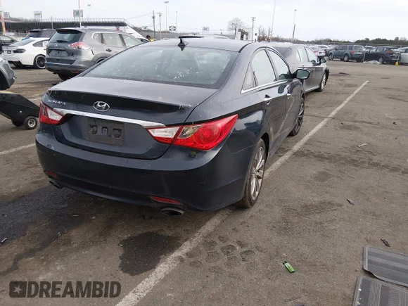 ✅ 2012 Hyundai Sonata SE • VIN: 5NPEC4AC1CH389722 • Лот: 44110095. Опубликован ранее на IAAI с пробегом 137 941 миль. Бесплатный доступ к архиву аукционных продаж из США и подробный отчёт об истории автомобиля на DreamBid. Изображение 4.