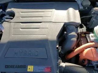 ✅ 2018 Hyundai Ioniq Blue • VIN: KMHC65LC1JU101455 • Lot: 88451135. Wystawiony na Copart z przebiegiem 96 976 mil. Bezpłatny archiwum sprzedaży aukcyjnych z USA i szczegółowy raport historii pojazdu na DreamBid. Zdjęcie 13.