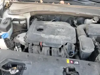 ✅ 2020 Hyundai Santa Fe SE • VIN: 5NMS2CAD5LH158778 • Lot: 80143875. Listed on Copart with 134,604 mi. Free auction sales archive from the USA and detailed vehicle history report at DreamBid. Image 13.