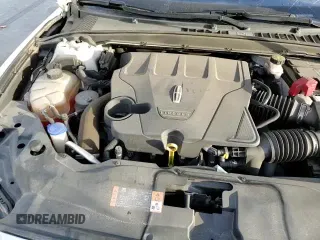 ✅ 2019 Lincoln Continental Reserve • VIN: 1LN6L9RP9K5603701 • Lot: 48583575. Listed on Copart with 24,645 mi. Free auction sales archive from the USA and detailed vehicle history report at DreamBid. Image 13.