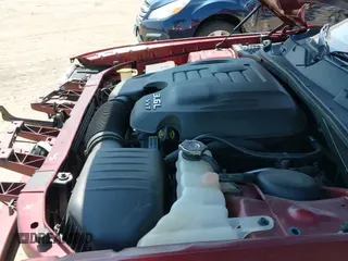 ✅ 2019 Dodge Challenger SXT • VIN: 2C3CDZGG5KH545137 • Lot: 42525682. Listed on IAAI with 108,396 mi. Free auction sales archive from the USA and detailed vehicle history report at DreamBid. Image 20.