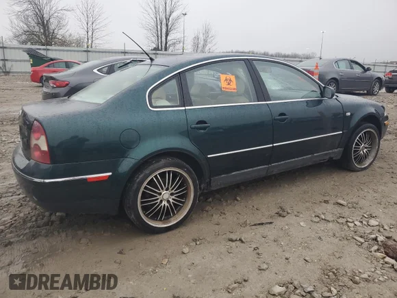 ✅ 2002 Volkswagen Passat GLS • VIN: WVWPD63B62P032822 • Lot: 82178674. Wystawiony na Copart z przebiegiem Nie podano. Bezpłatny archiwum sprzedaży aukcyjnych z USA i szczegółowy raport historii pojazdu na DreamBid. Zdjęcie 3.