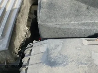 ✅ 2014 Volkswagen Jetta TDI w/Sunroof • VIN: 3VWPL7AJ8EM620733 • Lot: 43238219. Wystawiony na IAAI z przebiegiem 104 711 mil. Bezpłatny archiwum sprzedaży aukcyjnych z USA i szczegółowy raport historii pojazdu na DreamBid. Zdjęcie 13.