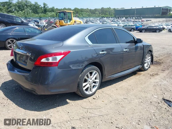 ✅ 2010 Nissan Maxima SV • VIN: 1N4AA5AP6AC848660 • Lot: 42811660. Wystawiony na IAAI z przebiegiem 171 085 mil. Bezpłatny archiwum sprzedaży aukcyjnych z USA i szczegółowy raport historii pojazdu na DreamBid. Zdjęcie 4.