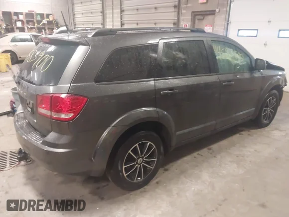 ✅ 2018 Dodge Journey SE • VIN: 3C4PDDAG7JT504572 • Lot: 44583900. Listed on IAAI with 82,661 mi. Free auction sales archive from the USA and detailed vehicle history report at DreamBid. Image 4.