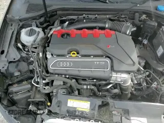 ✅ 2017 Audi RS 3 • VIN: WUABWGFF1H1900507 • Lot: 61598385. Wystawiony na Copart z przebiegiem 40 960 mil. Bezpłatny archiwum sprzedaży aukcyjnych z USA i szczegółowy raport historii pojazdu na DreamBid. Zdjęcie 14.